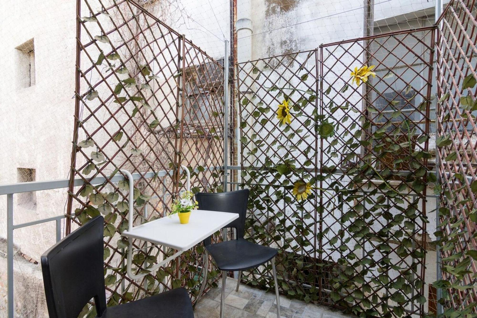 A Little Gem In The Heart Of Apartament Atena